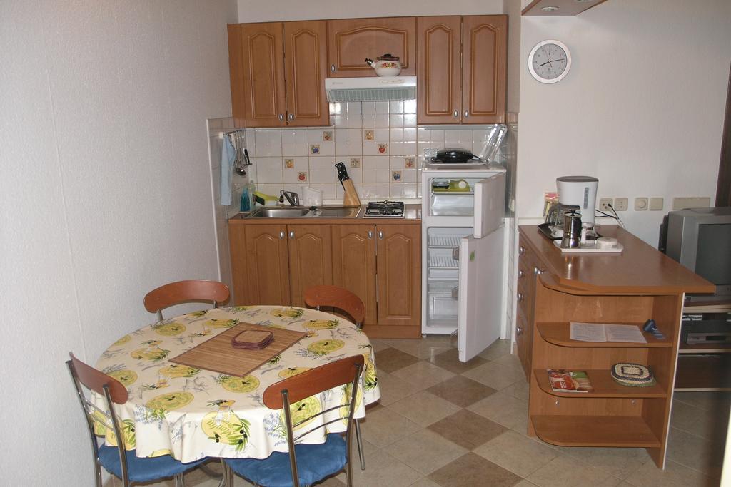 Apartments Mia Mo Premantura Kamer foto